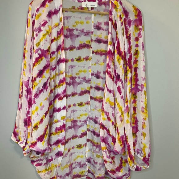 Anthropologie Pink and Yellow Patterned tie dyed cocoon Kimono - Picture 1 of 6